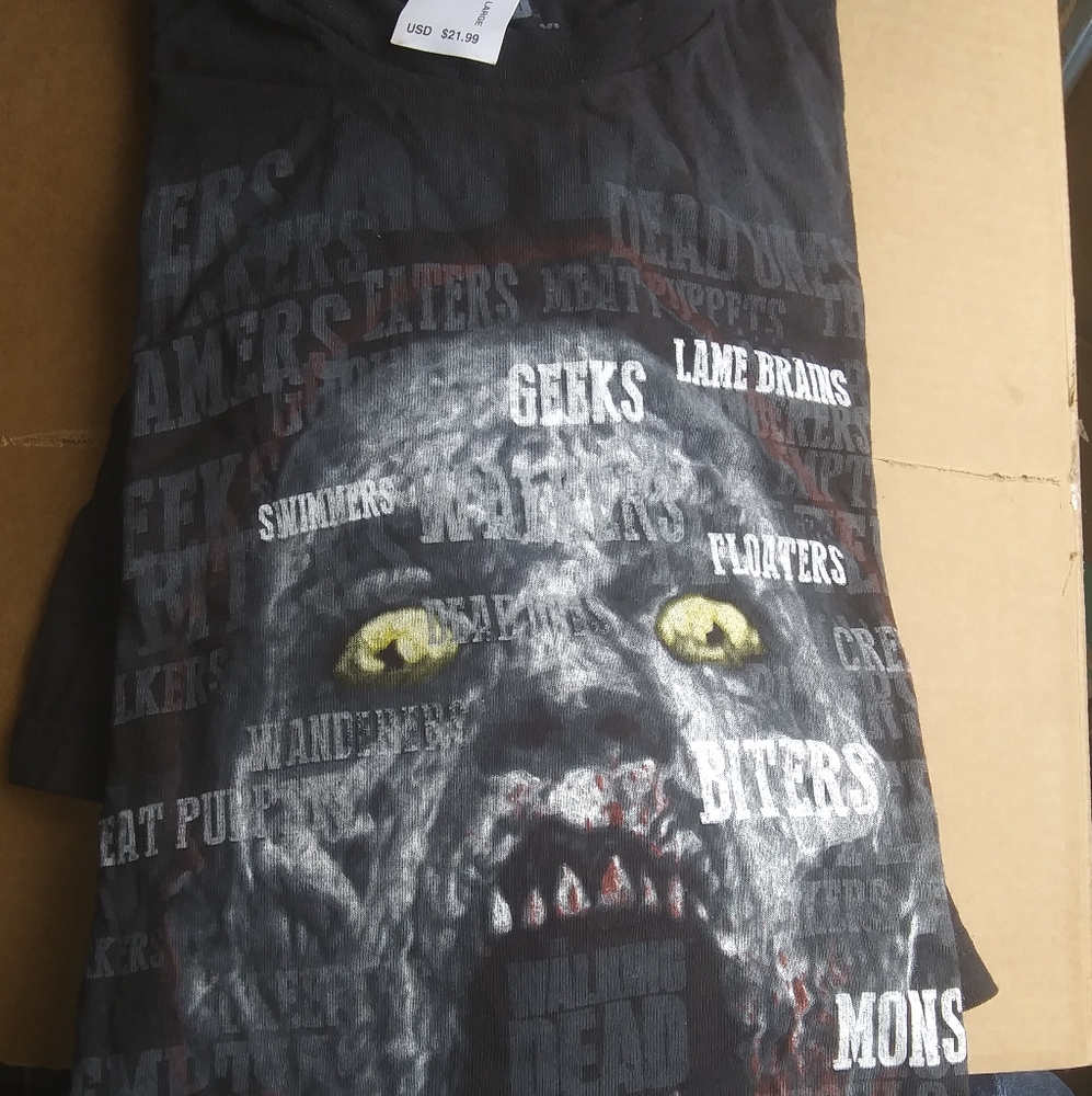 Brand new w/tags the walking dead t shirt EX LARGE